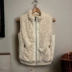 AL Allexia Women’s Ivory Faux Fur Vest Size S